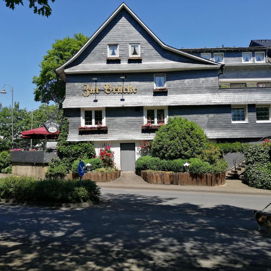 Land-Gut Hotel Zur Bruecke Garni Drolshagen Exterior photo